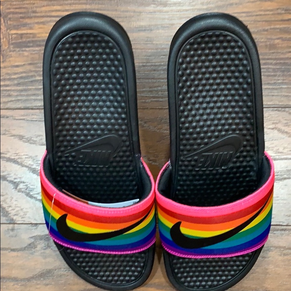 NIKE BENASSI JDI BETRUE Black/Black-Multi-Color - Picture 13 of 16